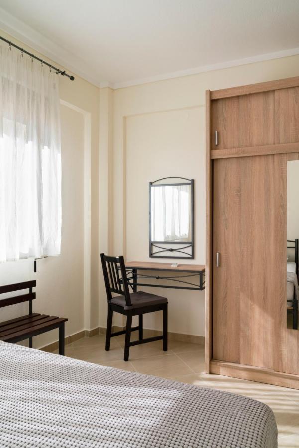 Alexandros Maisonettes & Apartments Néa Mudaniá Kültér fotó